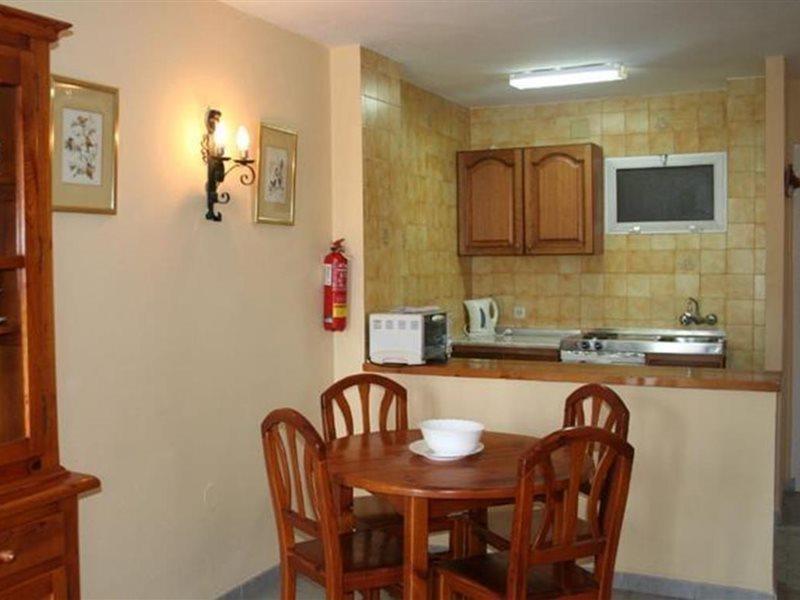 בנאלמדנה Apartamentos Minerva Jupiter מראה חיצוני תמונה