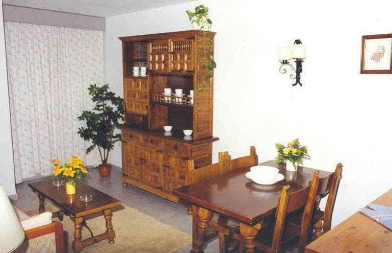 בנאלמדנה Apartamentos Minerva Jupiter מראה חיצוני תמונה