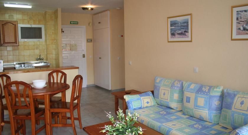 בנאלמדנה Apartamentos Minerva Jupiter מראה חיצוני תמונה